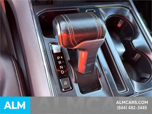 Used 2022 Ford F150 Lightning Lariat image 35