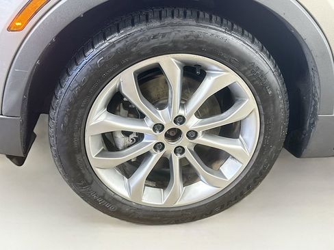 Used 2017 Lincoln MKC Select w/ Select Plus Package image 39