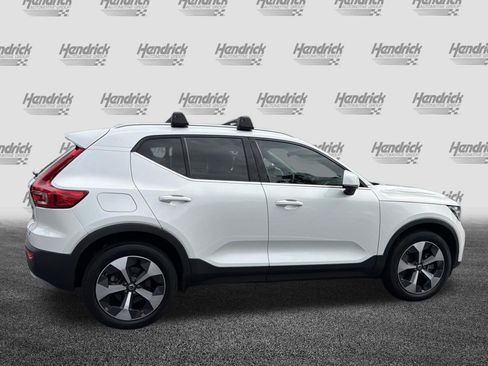 Certified 2023 Volvo XC40 B5 Plus w/ Protection Package Premier AWD/4WD image 11
