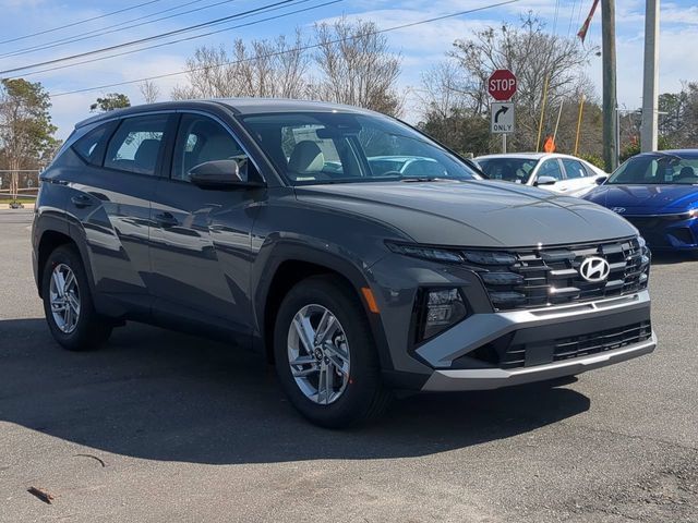 New 2025 Hyundai Tucson SE FWD image 3