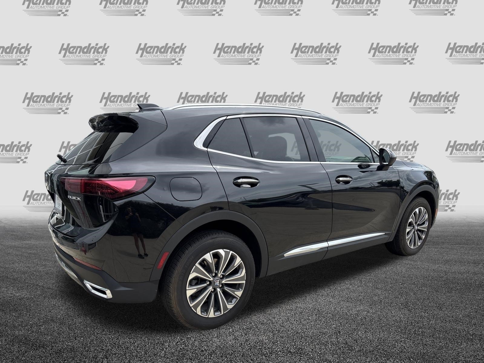 Used 2024 Buick Envision Preferred AWD/4WD image 6