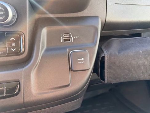 Used 2023 RAM ProMaster 2500 image 27
