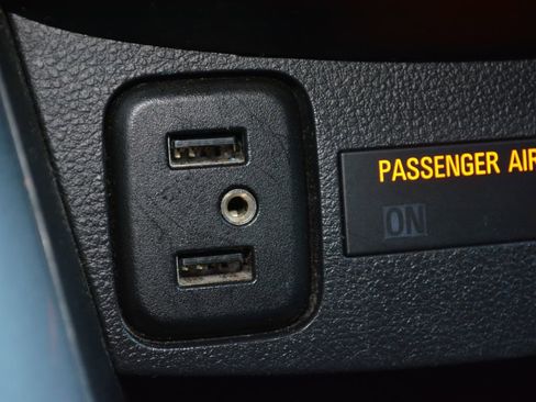 Used 2019 Chevrolet Trax LS w/ Tint and Cruise Package image 20