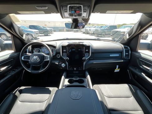 New 2026 RAM 1500 Laramie w/ Trailer Tow Group II AWD/4WD image 9