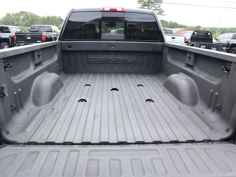 Used 2018 GMC Sierra 3500 Denali w/ Duramax Plus Package AWD/4WD image 9