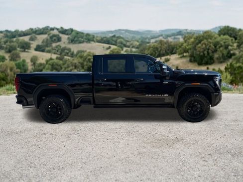 Used 2026 GMC Sierra 2500 Denali Ultimate AWD/4WD image 13