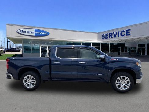 Used 2022 Chevrolet Silverado 1500 LTZ AWD/4WD image 9