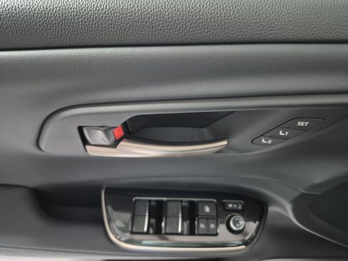 New 2026 Toyota Crown image 15