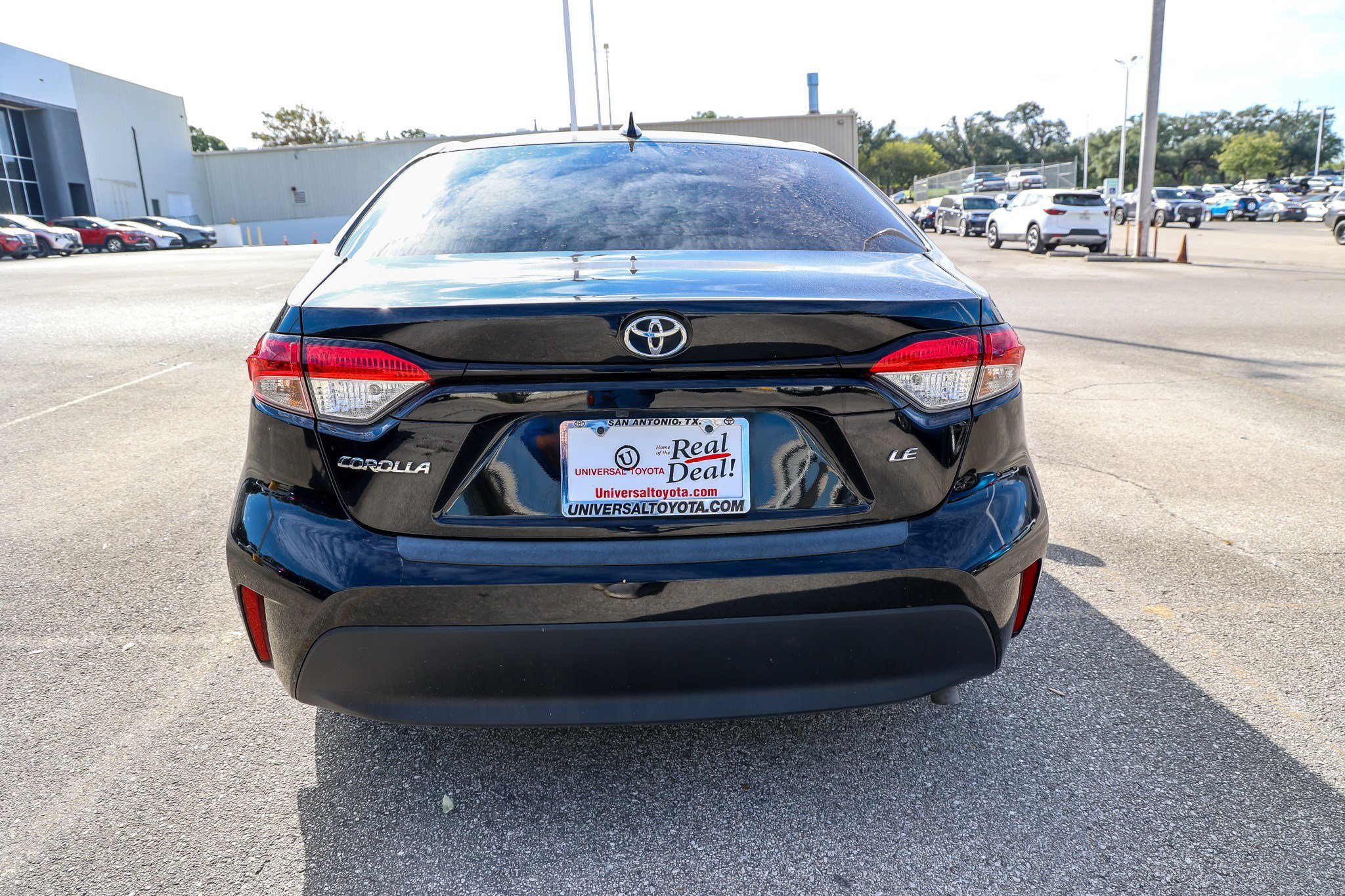 Certified 2024 Toyota Corolla LE FWD image 9