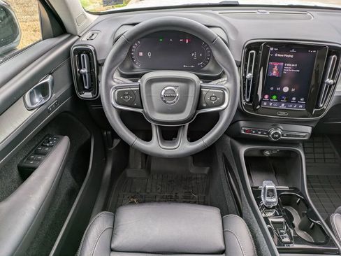 Certified 2023 Volvo XC40 B5 Plus w/ Driver Assist Package image 16