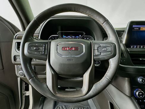 Used 2021 GMC Yukon AT4 image 16