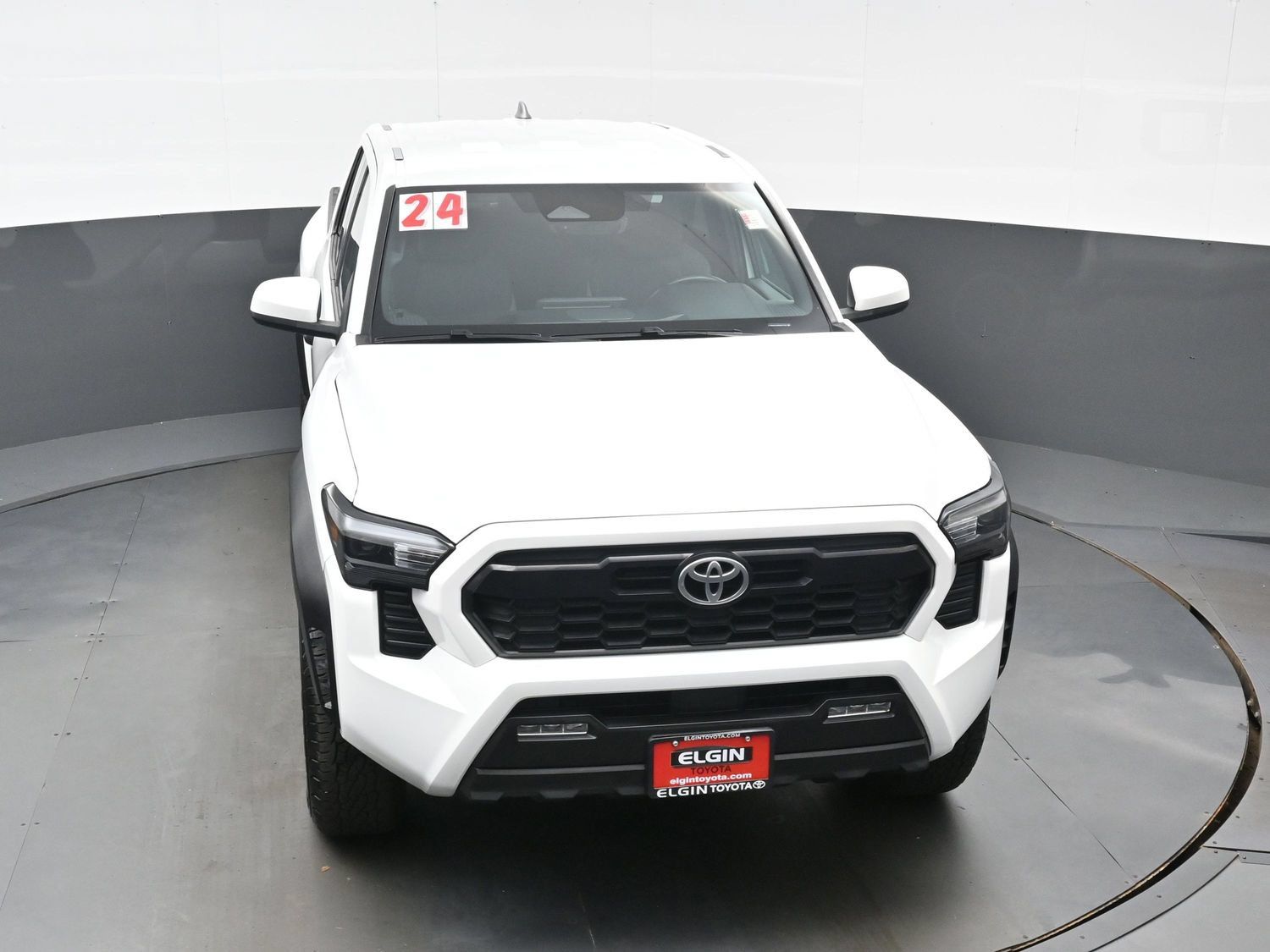 Used 2024 Toyota Tacoma TRD Off-Road AWD/4WD image 35