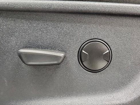 Used 2024 Ford F150 XLT w/ Mobile Office Package image 20