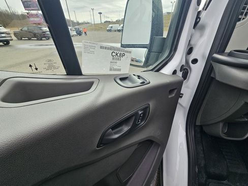 New 2025 Ford Transit 250 Low Roof image 20
