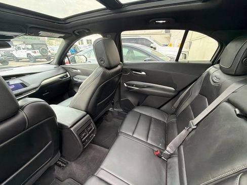 Used 2020 Cadillac XT4 Premium Luxury w/ Cold Weather Package AWD/4WD image 10