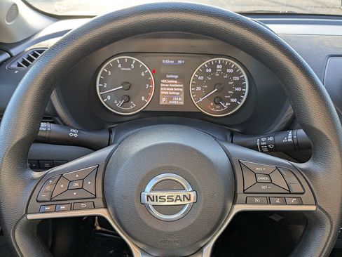 Used 2023 Nissan Sentra S FWD image 27