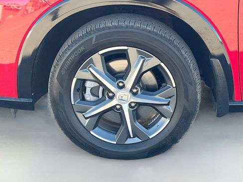 Used 2024 Honda HR-V EX-L image 31