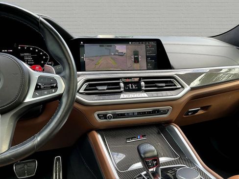 Used 2022 BMW X6 M AWD/4WD image 9