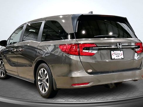Used 2021 Honda Odyssey EX-L image 13