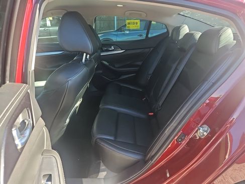 Used 2018 Nissan Maxima 3.5 SV FWD image 14