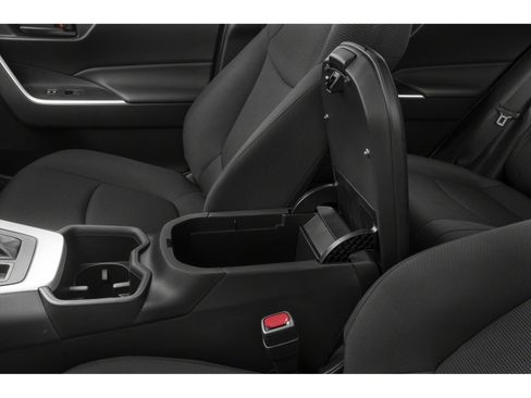 Used 2024 Toyota RAV4 LE image 12