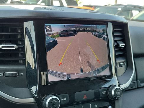 Used 2020 RAM 1500 Big Horn AWD/4WD image 20