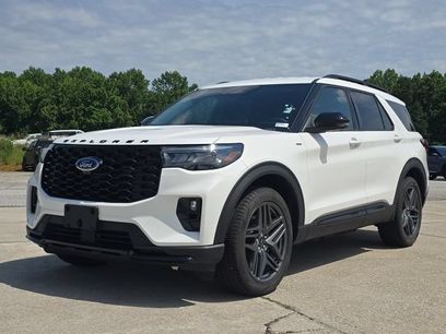 Used 2025 Ford Explorer ST-Line w/ ST-Line Street Pack