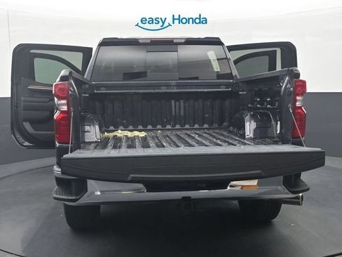 Used 2022 Chevrolet Silverado 1500 LT w/ Convenience Package II RWD image 39