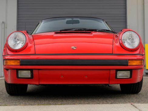 Used 1989 Porsche 911 Carrera RWD image 52