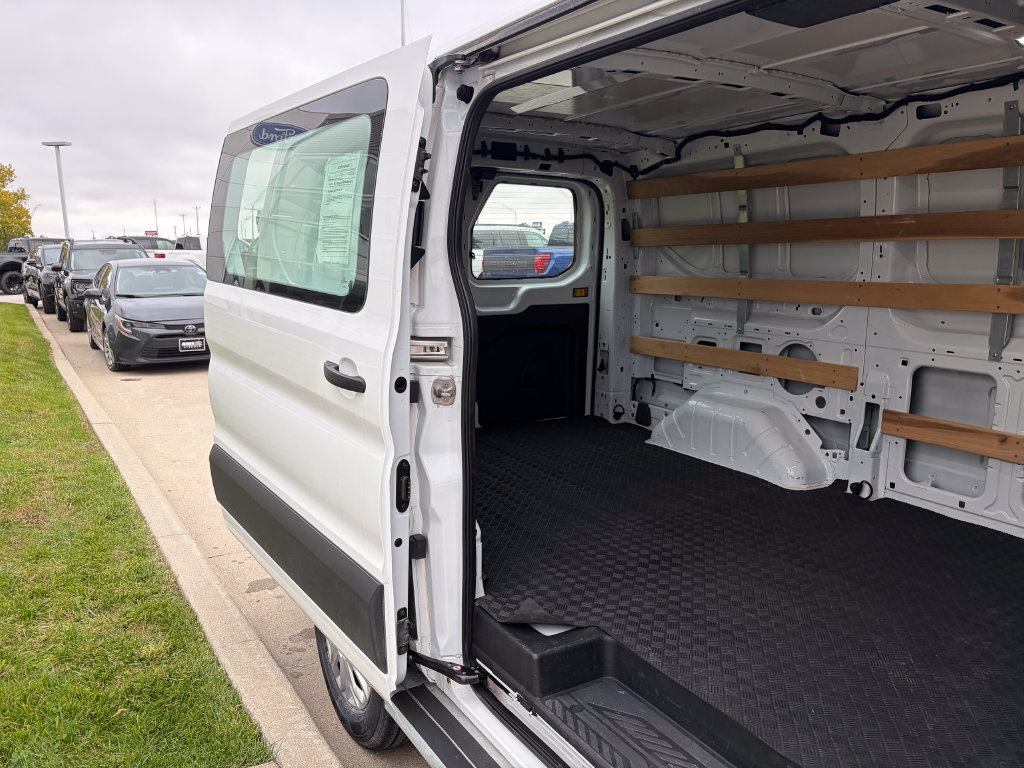 Used 2025 Ford Transit 250 Low Roof w/ Exterior Upgrade Package RWD image 16