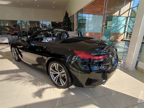 Used 2025 BMW Z4 sDrive30i image 5