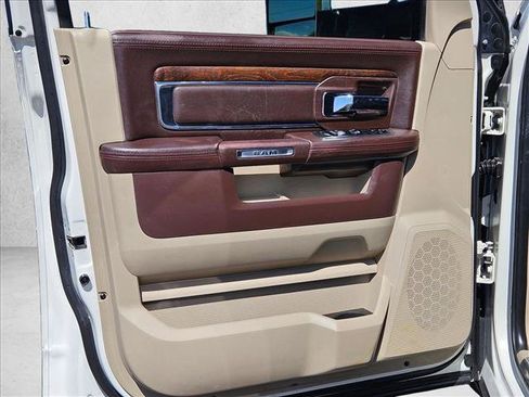 Used 2018 RAM 2500 Longhorn w/ Longhorn Southfork Package AWD/4WD image 10