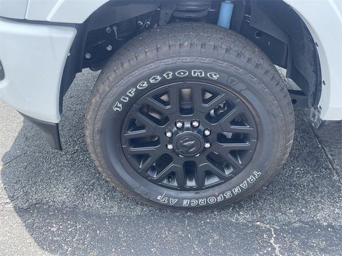 New 2025 RAM 2500 Limited image 9