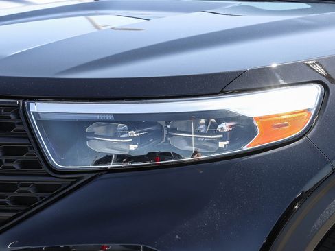 Used 2021 Ford Explorer 2WD image 11