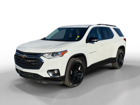 Used 2020 Chevrolet Traverse LT w/ LPO, Blackout Package image 1