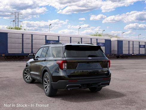 New 2027 Ford Explorer ST-Line AWD/4WD image 8