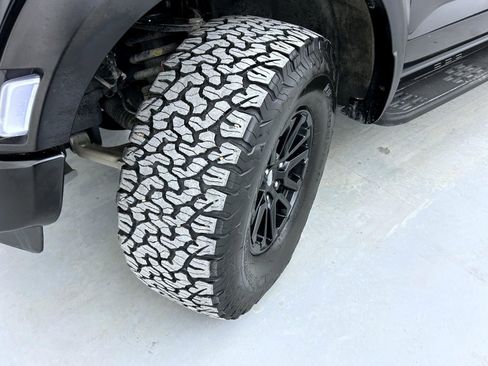 Used 2024 Ford F150 Raptor image 23