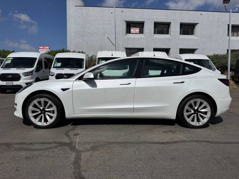 Used 2022 Tesla Model 3 Long Range AWD/4WD image 8