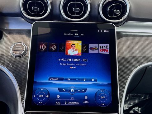 Used 2022 Mercedes-Benz C 300 Sedan image 15