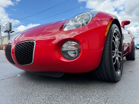 Used 2006 Pontiac Solstice Convertible w/ Premium Package RWD image 23
