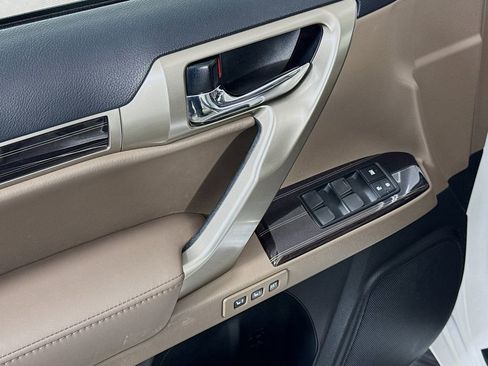 Certified 2021 Lexus GX 460 Premium image 18