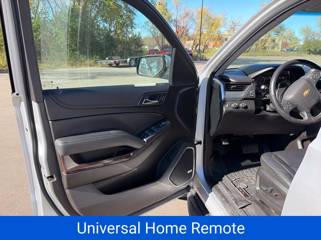 Used 2019 Chevrolet Suburban LT AWD/4WD image 13