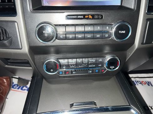 Used 2019 Ford Expedition XLT w/ Equipment Group 202A image 19