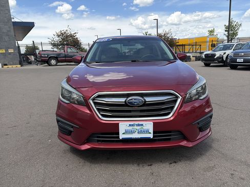 Used 2018 Subaru Legacy 2.5i Premium AWD/4WD image 2