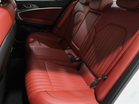 Certified 2025 Genesis G70 2.5T w/ Sport Prestige Package image 18