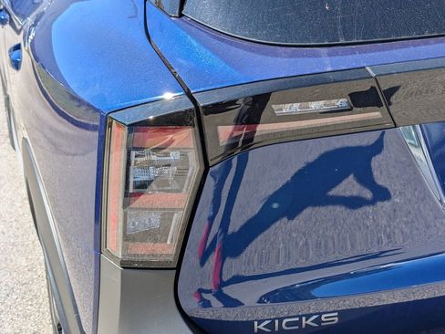 New 2026 Nissan Kicks SV image 13