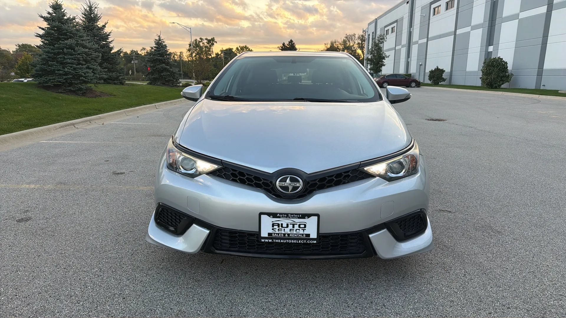 Used 2016 Scion iM FWD image 2