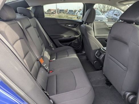 Used 2023 Chevrolet Malibu LT image 29