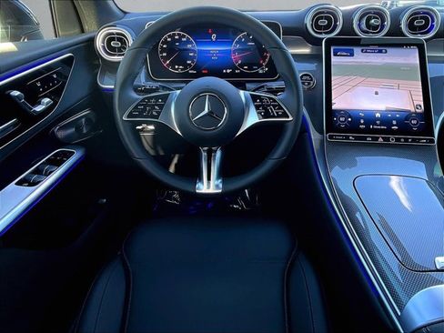 Used 2026 Mercedes-Benz GLC 300 image 7