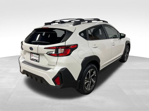 Used 2024 Subaru Crosstrek 2.0i Premium AWD/4WD image 10
